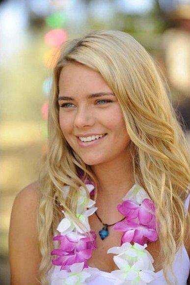 Indiana Evans^^
