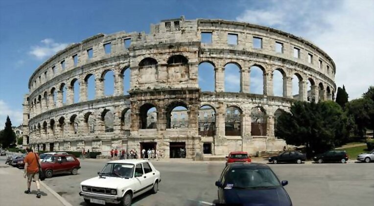 Anfiteatro de Pula, Croacia