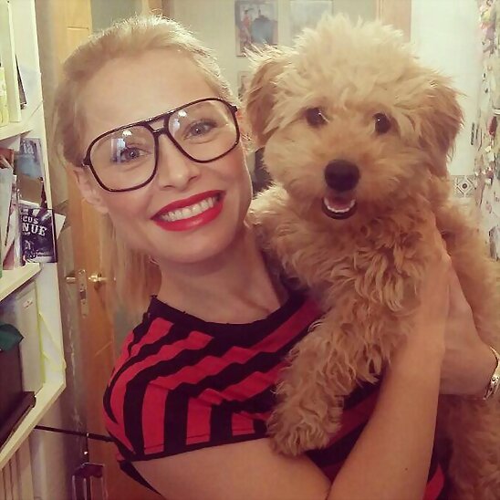 HOY DOMINGO 5-7-2015, FOTO DE SORY CON SU MASCOTA