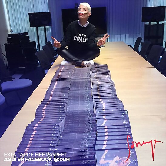 HOY JUEVES 21-1-2016, FOTO DE SORY FIRMANDO DISCOS
