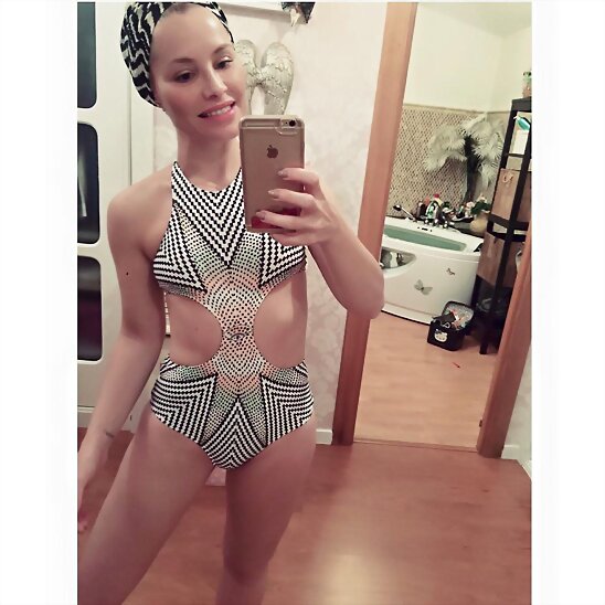 HOY MARTES 29-3-2016, FOTO DE SORY CON BAÑADOR