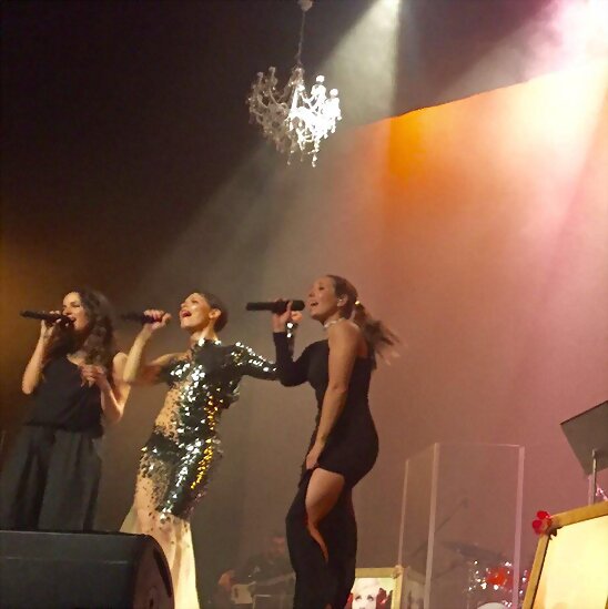 HOY DOMINGO 29-5-2016, FOTO  CONCIERTO EN MADRID