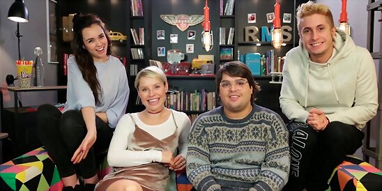 HOY VIERNES 13-1-2017, FOTO DE ENTREVISTA FLOOXER