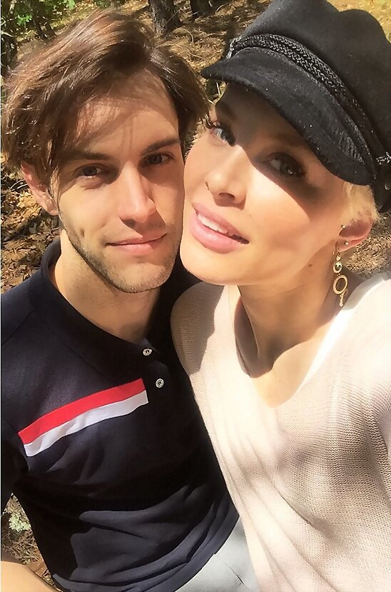 HOY MIÉRCOLES 3-5-2017, FOTO DE SORY CON SU NOVIO