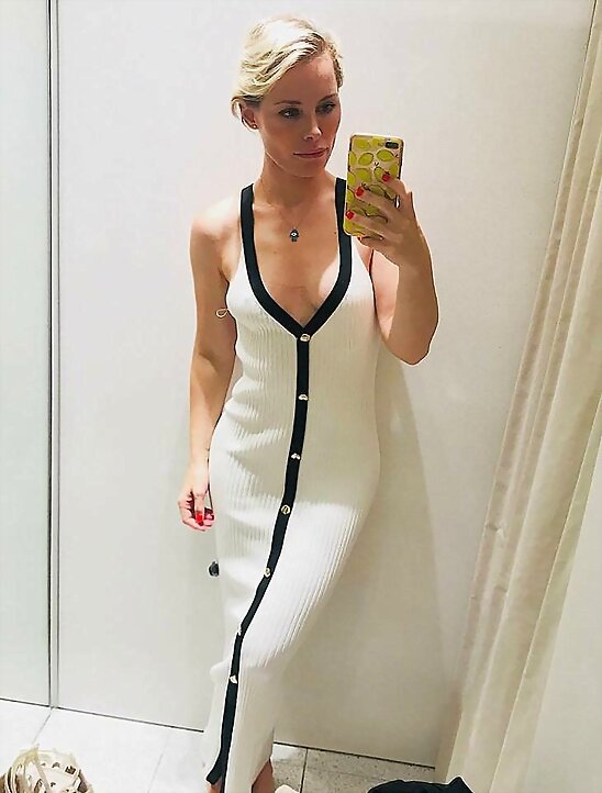 HOY JUEVES 30-8-2018, FOTO DE SORY CON SU VESTIDO