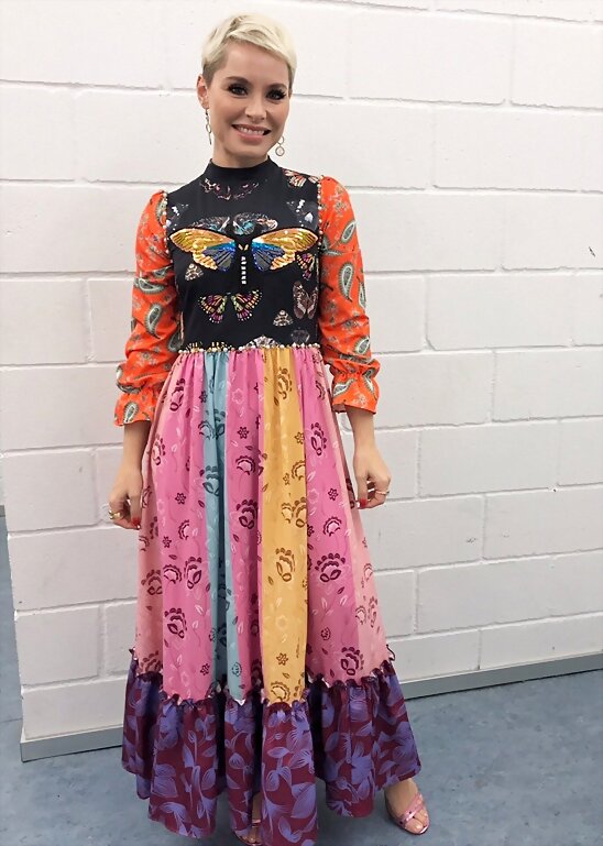 HOY LUNES19-11-2018, FOTO DE SORAYA EN AKUSTICA
