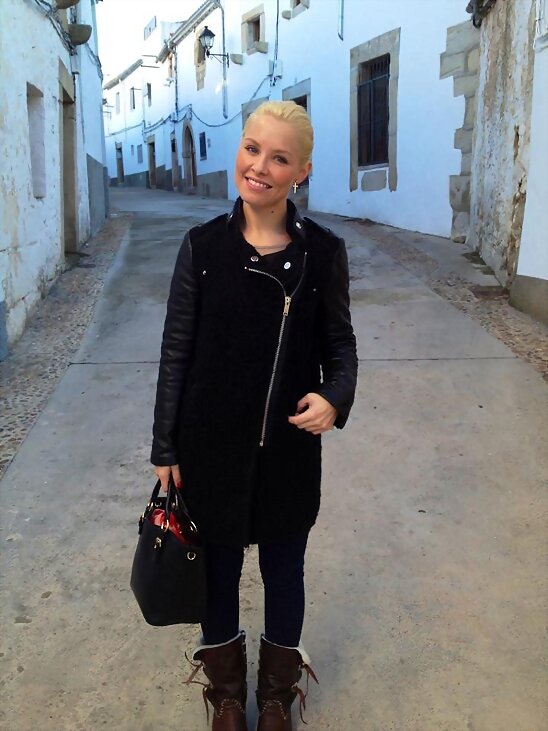 HOY JUEVES 1-11-2012, FOTO DE SORAYA DE  FACEBOOK
