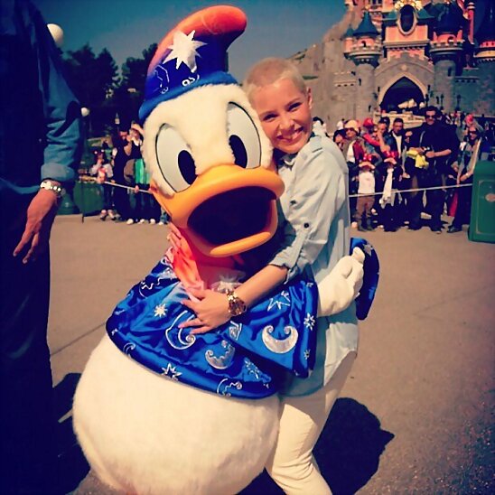 HOY VIERNES 26-4-2013, FOTO DE SORY EN DISNEYLAND