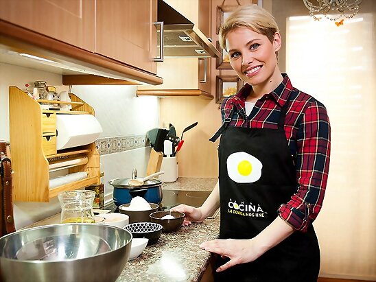 HOY LUNES 29-4-2013, SORAYA EN CANAL COCINA