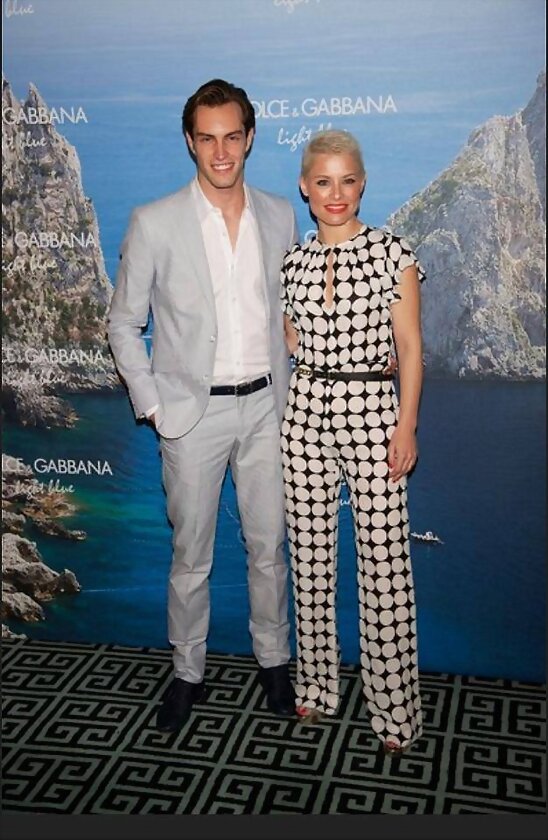 HOY JUEVES 30-5-2013, FOTO DE LA FIESTA GABBANA