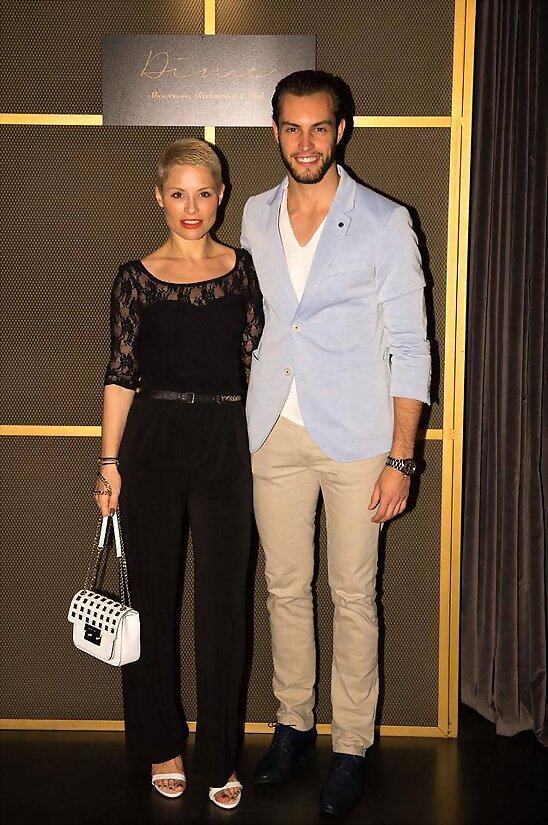 HOY MARTES 18-6-2013, FOTO DE SORY Y SU NOVIO