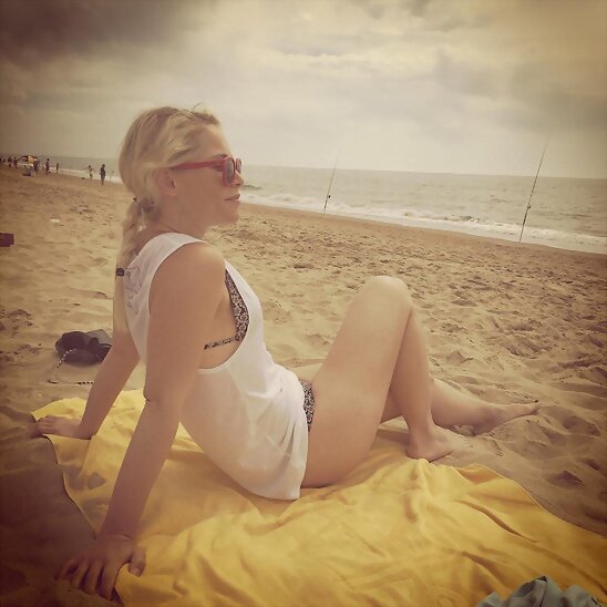 HOY MIÉRCOLES 8-4-2015, FOTO DE SORAYA EN LA PLAYA