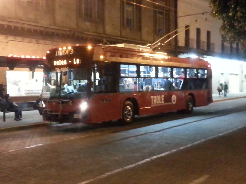 Trolebus Dina sistema integral del tren electrico
