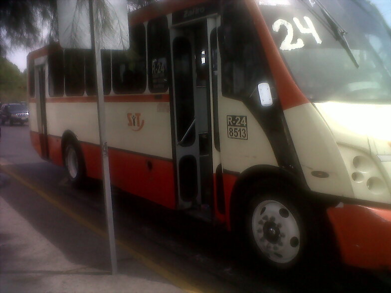 Zafiro Sport R 24 ( Pirata )