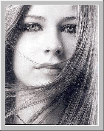 AVRIL LAVIGNE