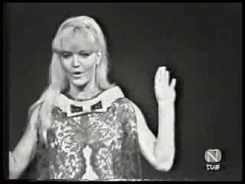Cantante ye-ye de a&ntilde;os 60-70) - BETINA