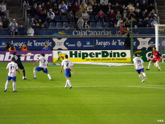 Tenerife 1 - Real Madrid 5 (27) (27-2-2010)