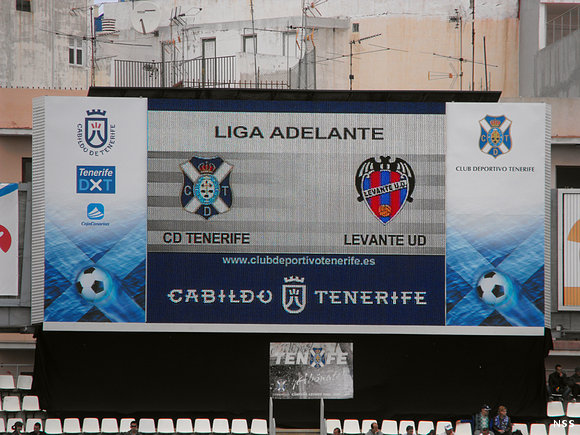 Tenerife 5 - Levante 1 (1) (12-4-2009)