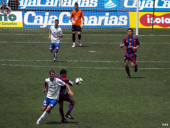 Tenerife 5 - Levante 1 (28) (12-4-2009)