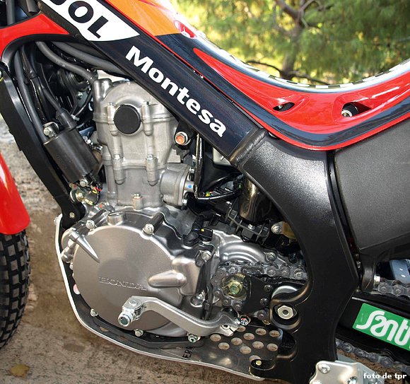 EL MOTOR DE LA REINA.