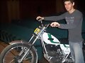LLEGA LA MOTO DE V&Iacute;CTOR BELTR&Aacute;N.