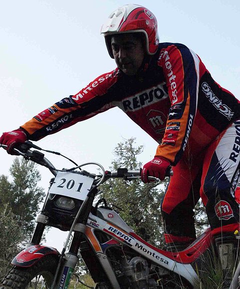 ELOY POYATO, SEPTIMO EN VETERANOS C.