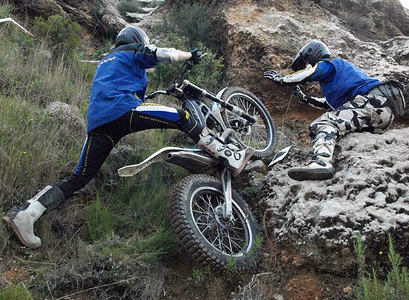 MANU REYES, 1º EN JUNIOR.