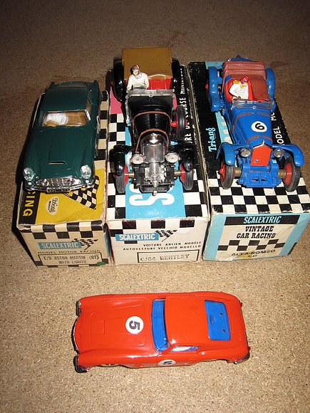 ADQUISICIONES : VIC-2009