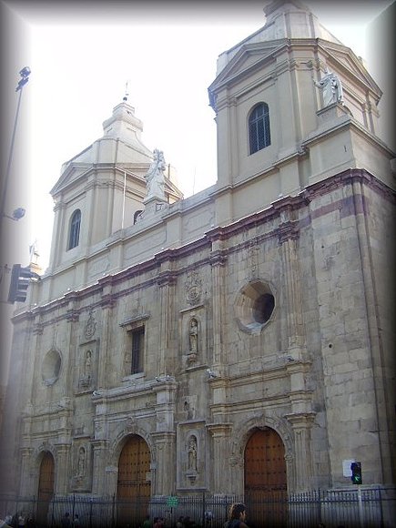 Iglesia de Santo Domingo   (Chile)
