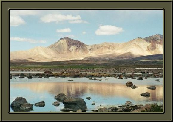 Laguna           (Chile)
