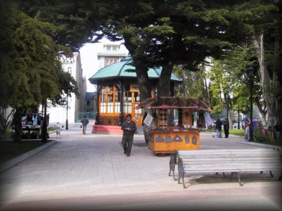 Plaza de Punta Arenas   (Chile)