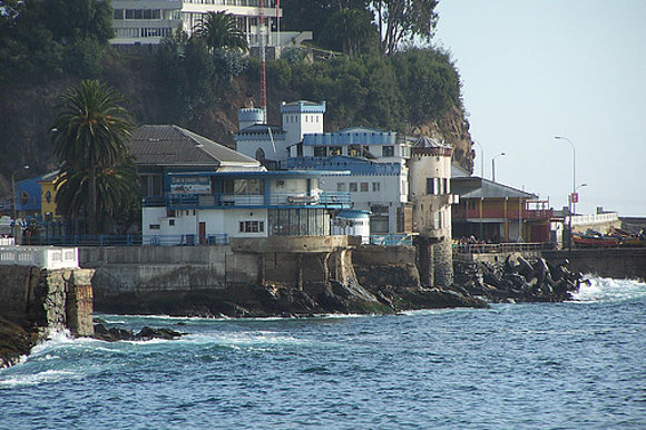Avenida Altarmirano  (Chile)
