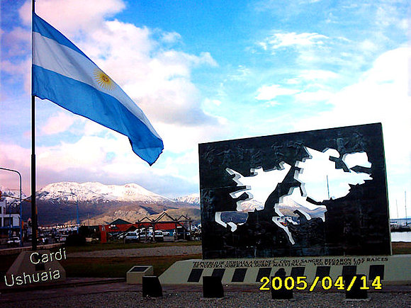 Monumento a los caídos en la guerra por las Islas