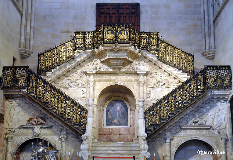 ESCALERAS GRANDIOSAS