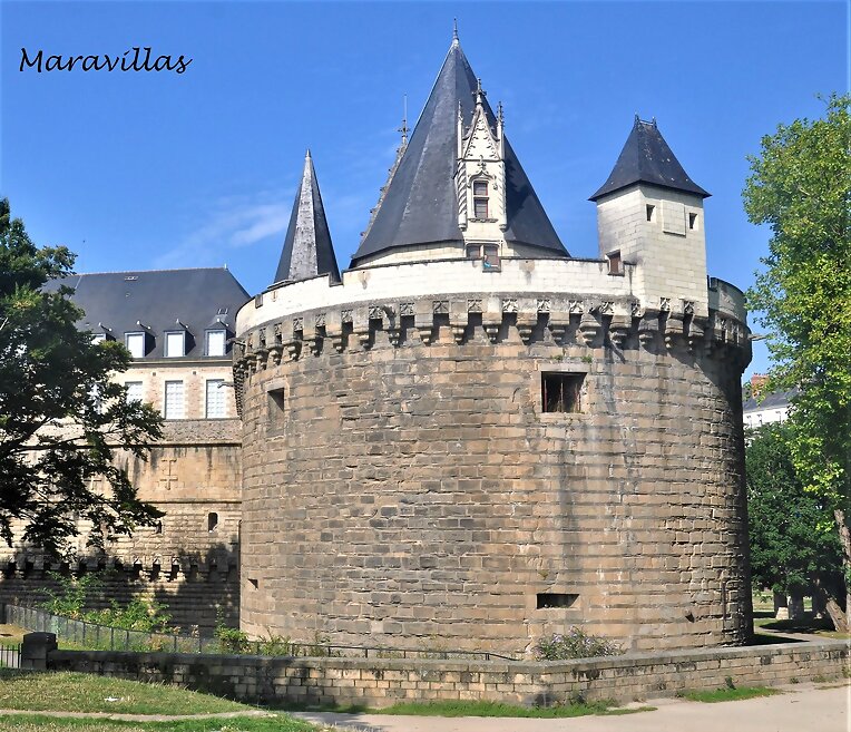 CASTILLO DE LOS DUQUES DE BRETAÑA
