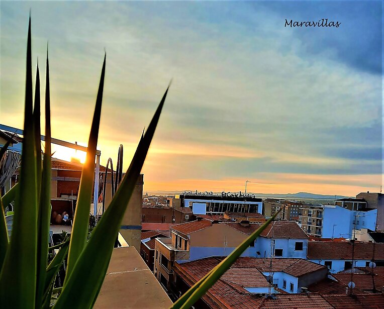 AMANECER EN LA CIUDAD