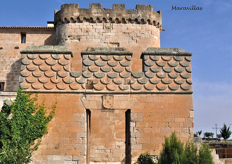 DORMIR EN CASAS MONUMENTALES