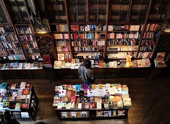 QUEMAR LIBROS