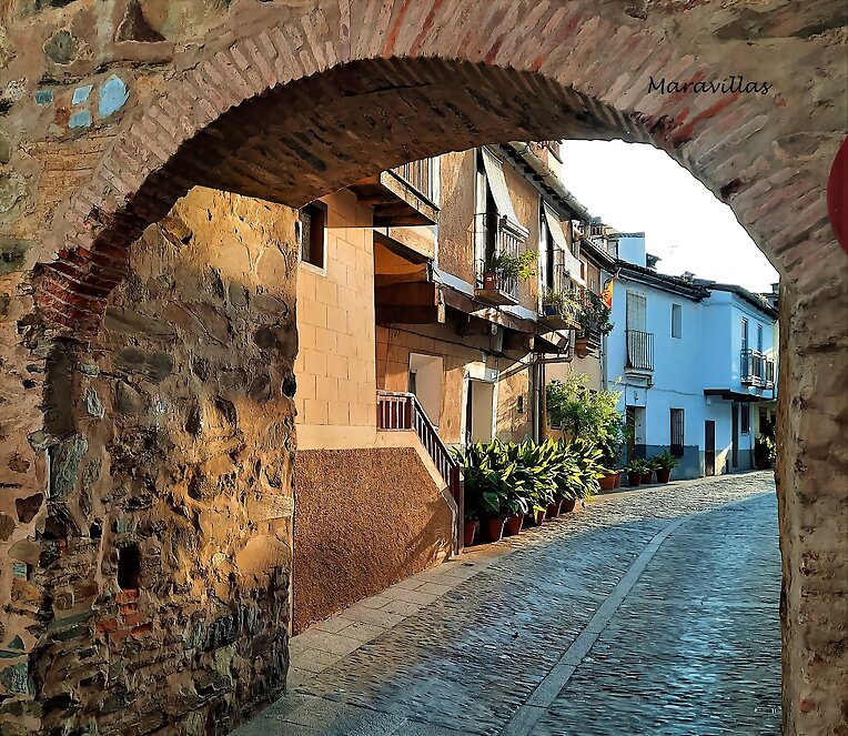 ARCOS Y CUESTAS