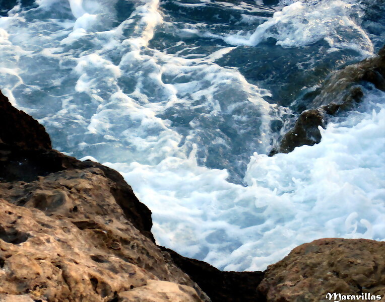 ENTRE OLAS