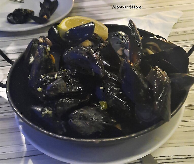 MEJILLONES EN LA HISTORIA