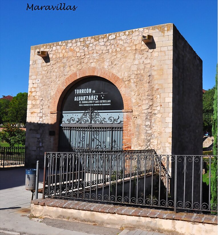 TORREÓN DE ÁLVAR FÁÑEZ