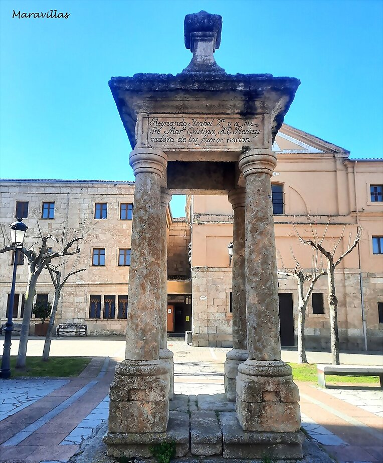 MONUMENTO A LOS HÉROES DE LA INDEPENDENCIA