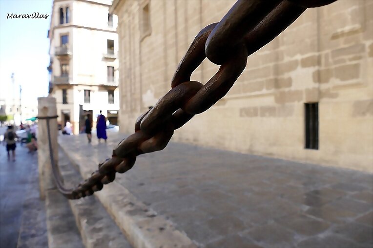 LAS CADENAS