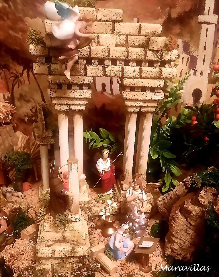 LA ANUNCIACIÓN A LA VIRGEN