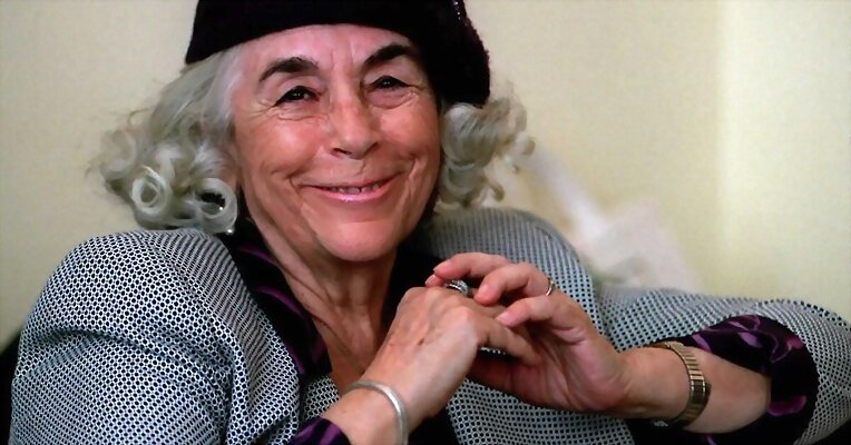 CARMEN MARTÍN GAITE