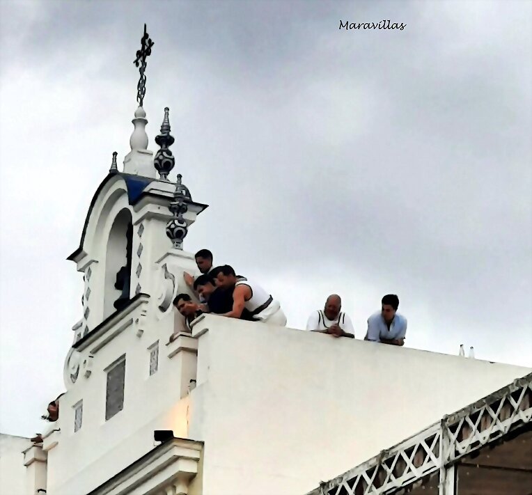 DERECHO A ESTAR TRISTE