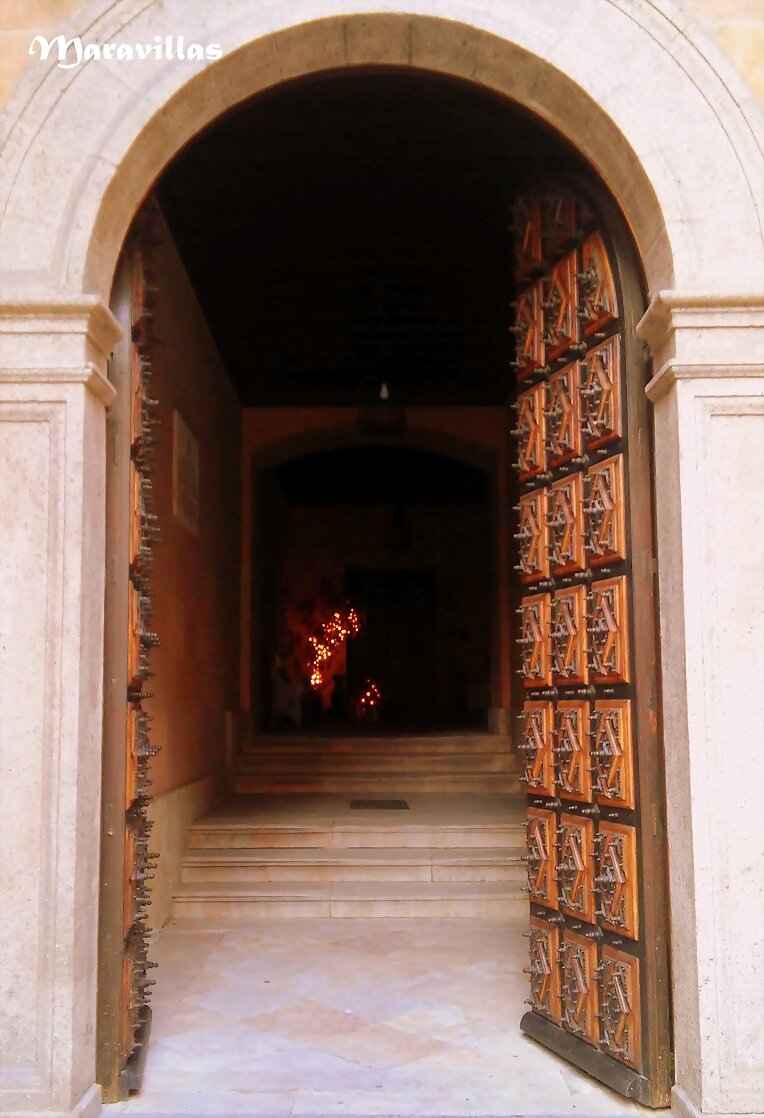 LUCES EN LA CASA
