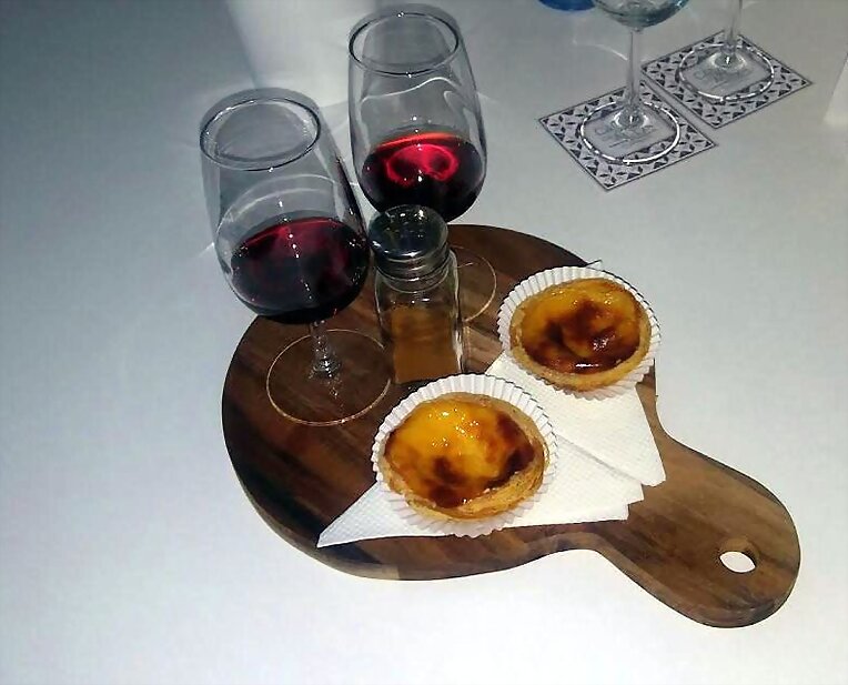 REPARTIR LA COMIDA