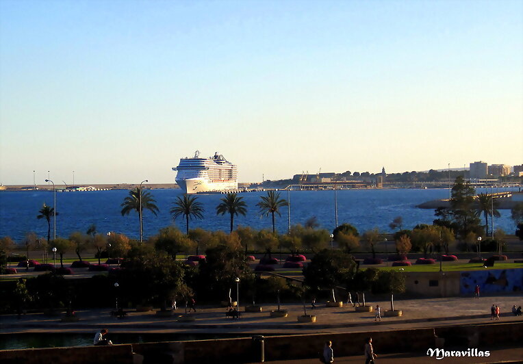 VIAJAR POR MAR